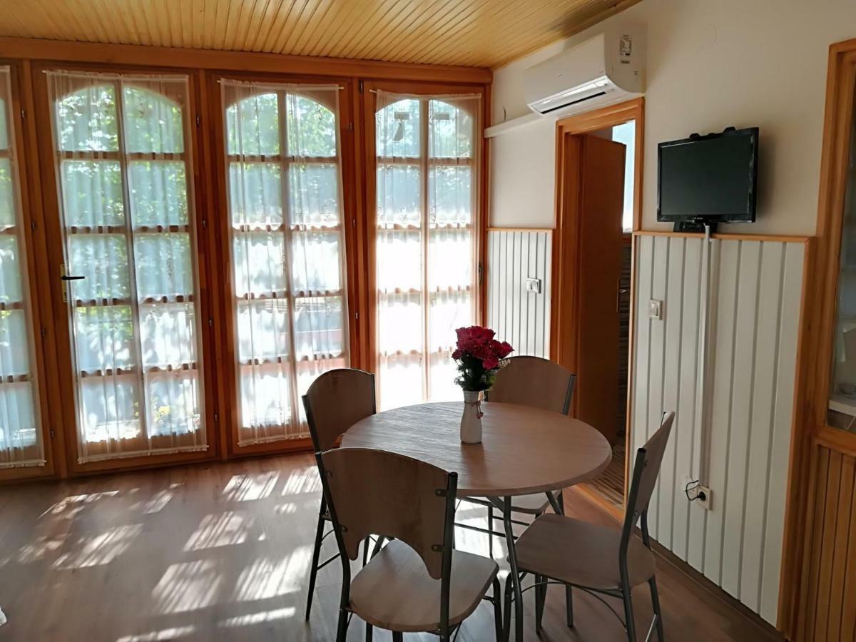 Hovirag Apartman 2 Hajdúszoboszló Buitenkant foto